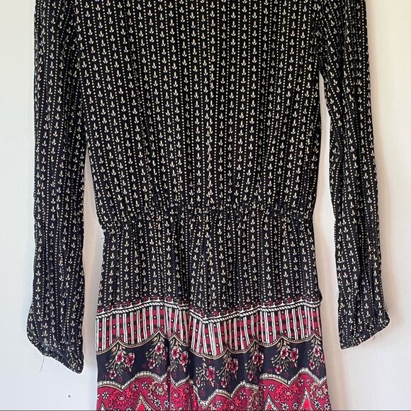 Hollister Black Patterned Long Sleeve Romper Size M - Picture 13 of 13